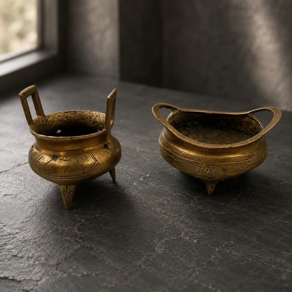 Vintage Chinese Cast‎ Brass Miniature Incense Burners Censer Pair Tripod Handled